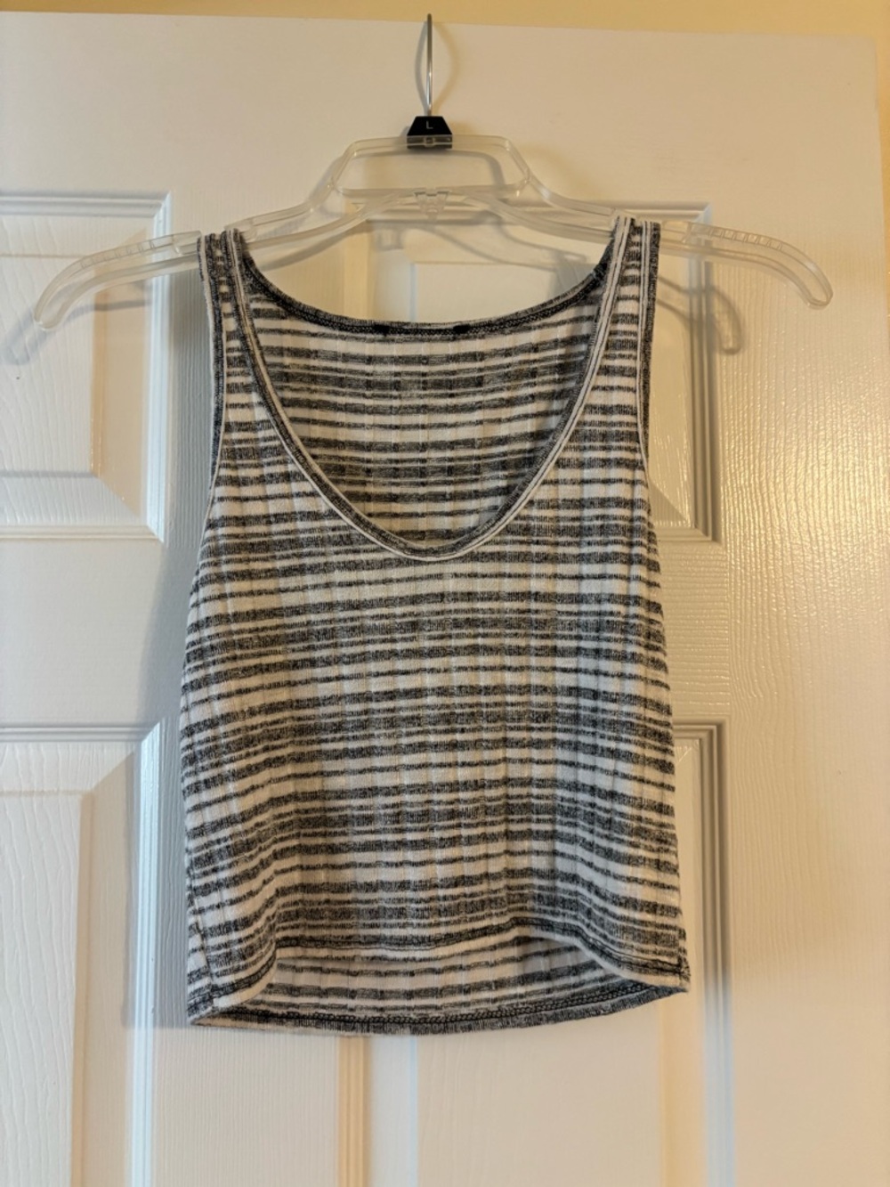 Striped Scoop Neck Women's Crop Top - Black & White